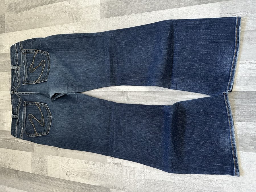 Y2K Denim · Dunkelblau / Blau